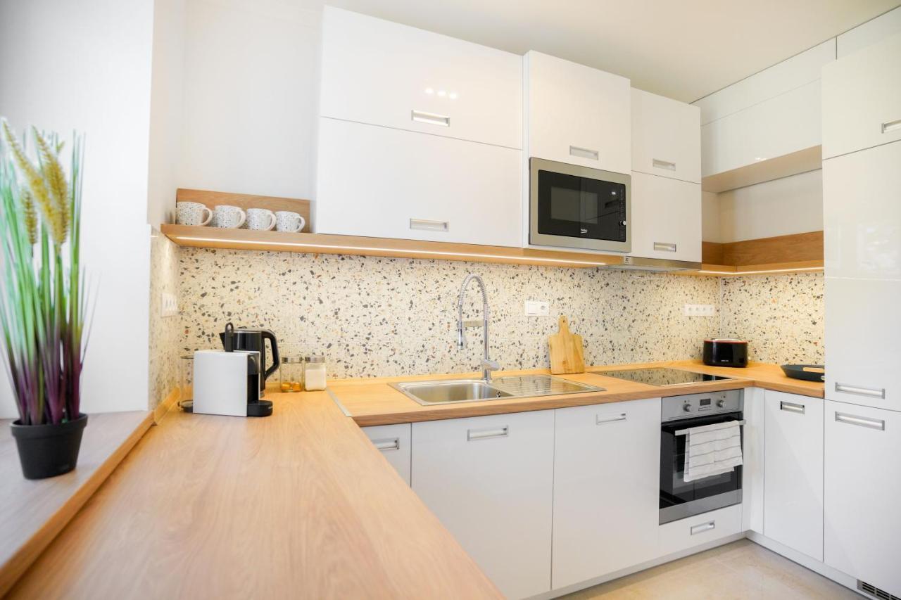 Piroska Bartokteri Apartman 02 エゲル エクステリア 写真